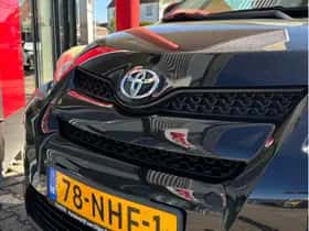 Toyota Urban Cruiser (2010) thumbnail 14