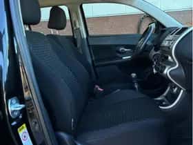 Toyota Urban Cruiser (2010) thumbnail 9
