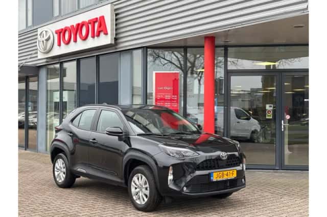 Toyota Yaris Cross (2025) thumbnail 1