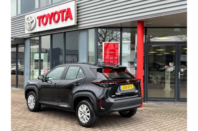 Toyota Yaris Cross (2025) thumbnail 2