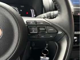 Toyota Yaris Cross (2025) thumbnail 18