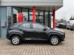 Toyota Yaris Cross (2025) thumbnail 4