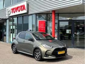 Toyota Yaris (2022) thumbnail 1