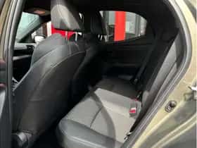 Toyota Yaris (2022) thumbnail 10