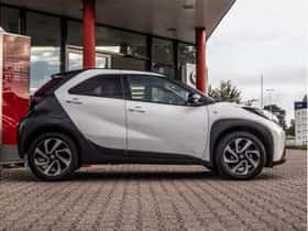 Toyota Aygo X (2024) thumbnail 4