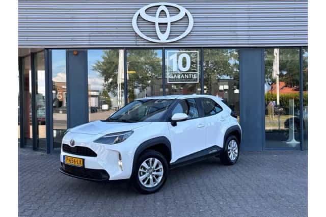 Toyota Yaris Cross (2022) thumbnail 1