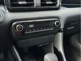 Toyota Yaris (2025) thumbnail 13