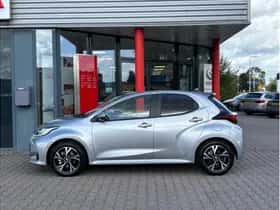 Toyota Yaris (2025) thumbnail 3