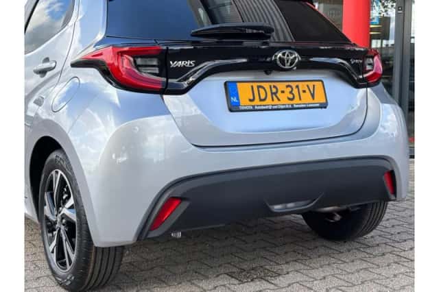 Toyota Yaris (2025) thumbnail 6