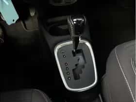 Toyota Yaris (2017) thumbnail 20