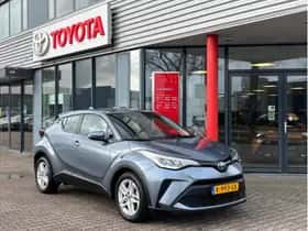 Toyota C-HR (2021) thumbnail 1