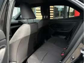 Toyota Yaris Cross (2024) thumbnail 12