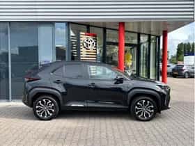 Toyota Yaris Cross (2024) thumbnail 4