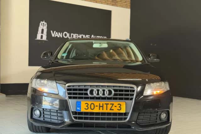Audi A4 (2009) thumbnail 1