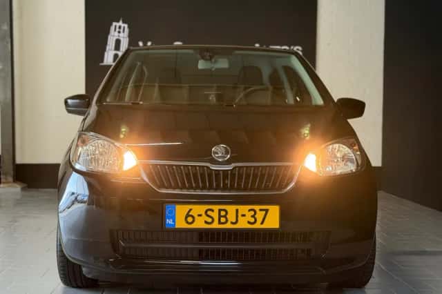 Škoda Citigo (2013) thumbnail 2