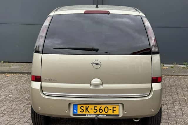 Opel Meriva (2009) thumbnail 5