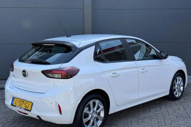 Opel Corsa (2021) thumbnail 3