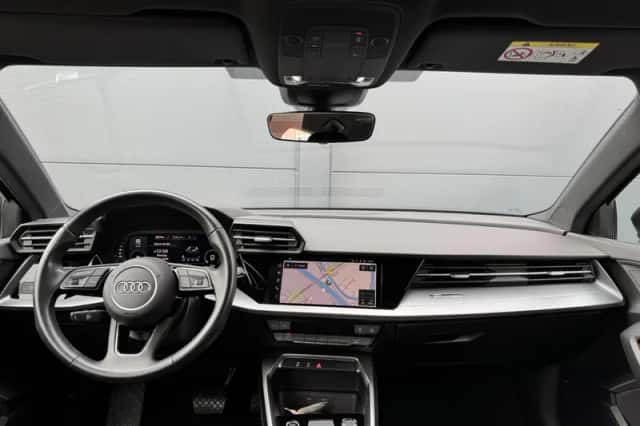 Audi A3 (2021) thumbnail 2