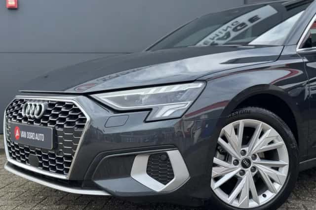 Audi A3 (2021) thumbnail 5