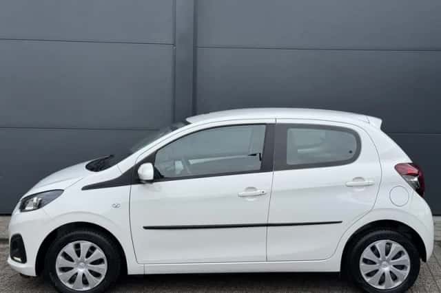 Peugeot 108 (2021) thumbnail 4
