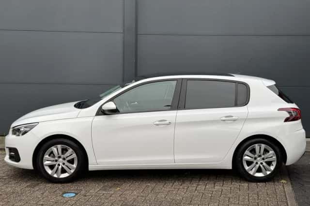 Peugeot 308 (2020) thumbnail 3