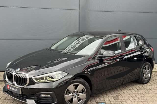 BMW 1-Serie (2021) thumbnail 1