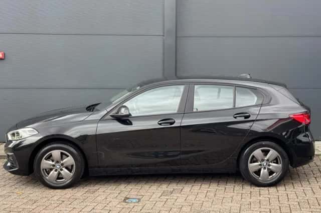 BMW 1-Serie (2021) thumbnail 5