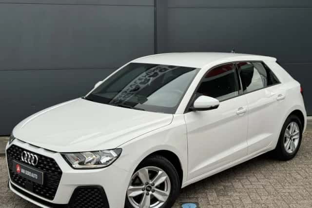Audi A1 (2021) thumbnail 1