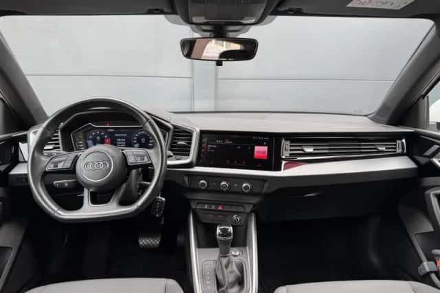 Audi A1 (2021) thumbnail 2