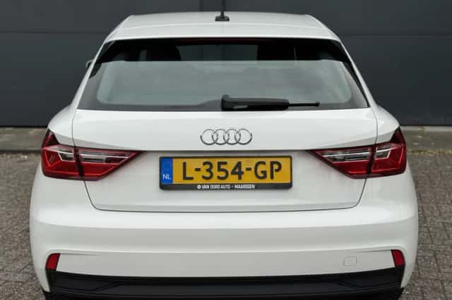 Audi A1 (2021) thumbnail 6