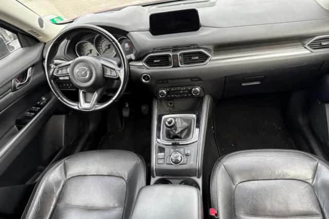 Mazda CX-5 (2018) thumbnail 3