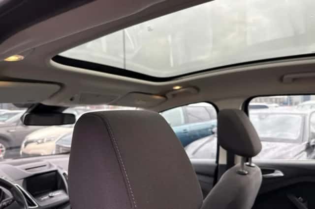 Ford C-Max (2018) thumbnail 4