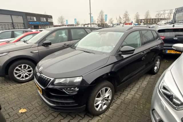 Škoda Karoq (2019) thumbnail 1