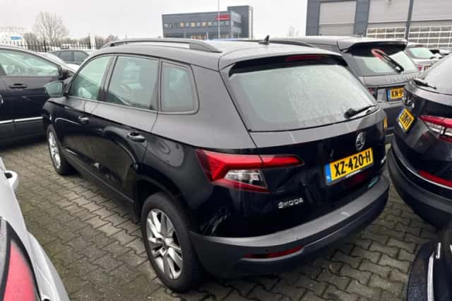Škoda Karoq (2019) thumbnail 2