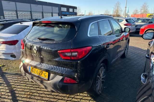 Renault Kadjar (2015) thumbnail 2