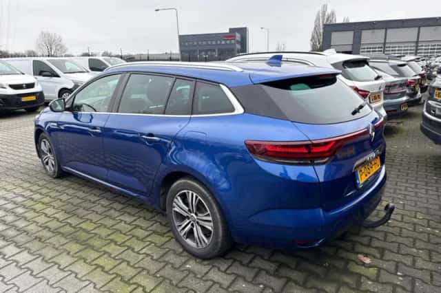 Renault Mégane (2022) thumbnail 2