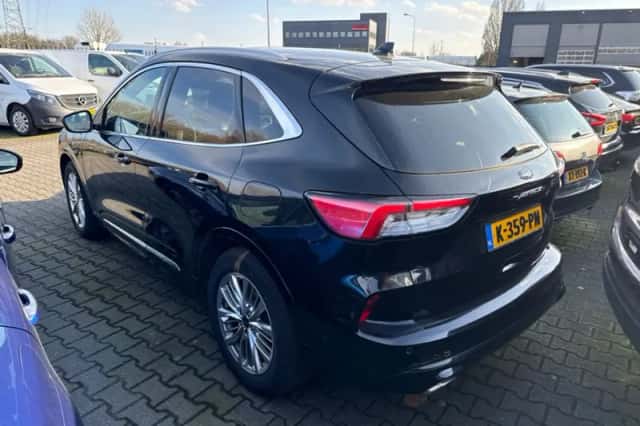 Ford Kuga (2021) thumbnail 2