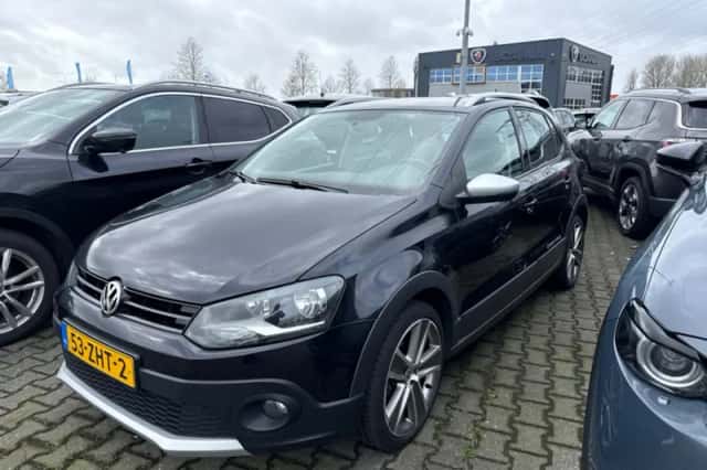 Volkswagen Polo (2012) thumbnail 1