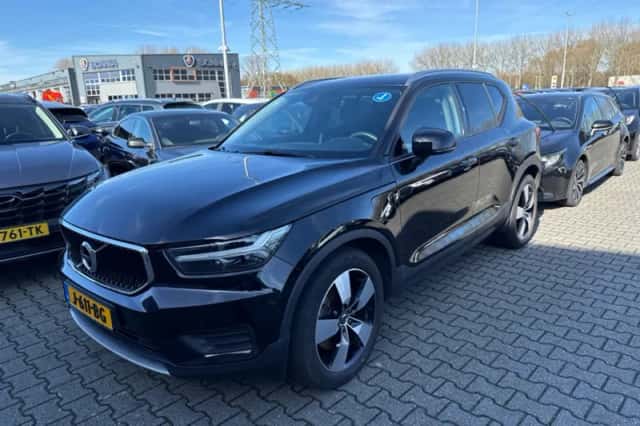 Volvo XC40 (2020) thumbnail 1