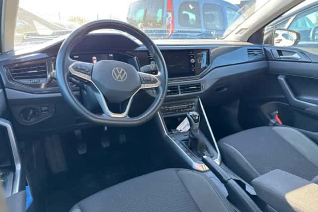 Volkswagen Polo (2023) thumbnail 3