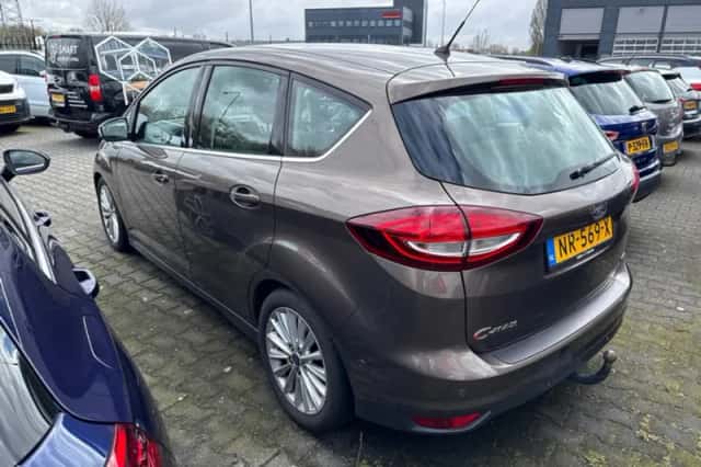 Ford C-Max (2017) thumbnail 2