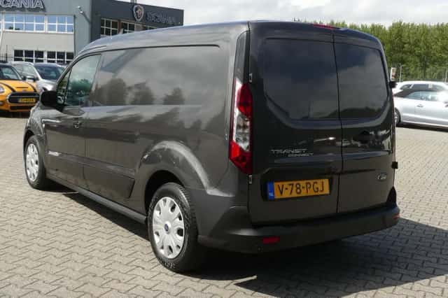 Ford Transit (2021) thumbnail 3