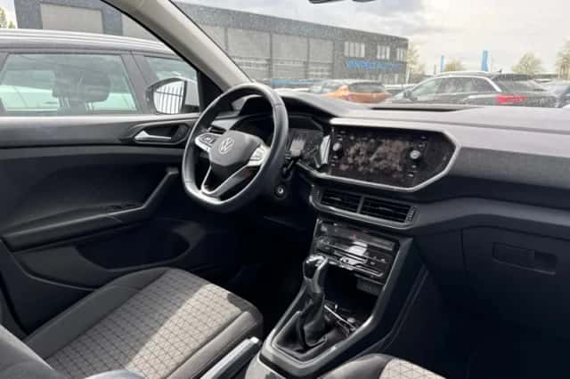 Volkswagen T-Cross (2023) thumbnail 3