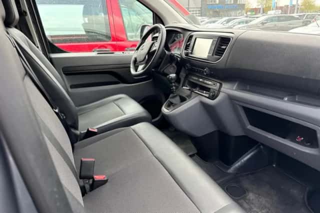 Opel Vivaro (2021) thumbnail 3