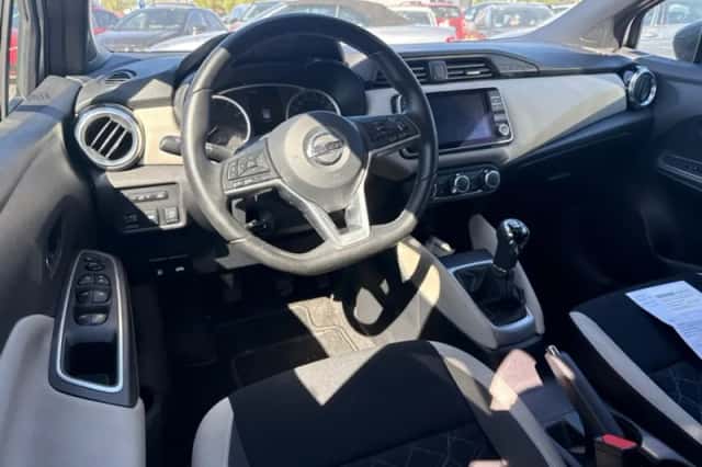 Nissan Micra (2022) thumbnail 3