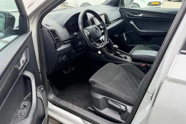 Škoda Karoq (2022) thumbnail 5