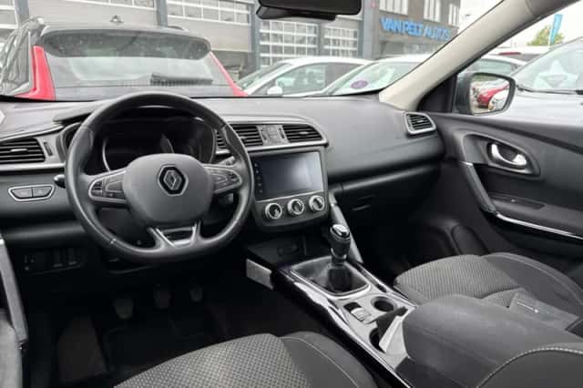 Renault Kadjar (2019) thumbnail 3