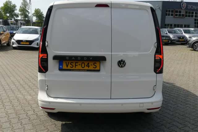 Volkswagen Caddy (2022) thumbnail 5