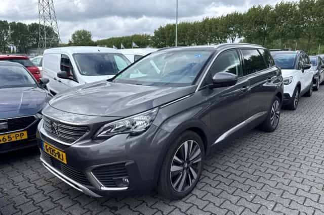 Peugeot 5008 (2019) thumbnail 1