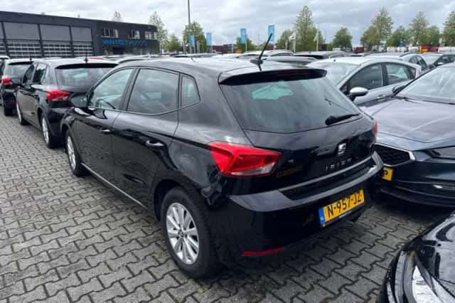 SEAT Ibiza (2021) thumbnail 2
